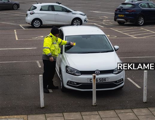 Undgå parkeringsbøder med en elektronisk parkeringsskive
